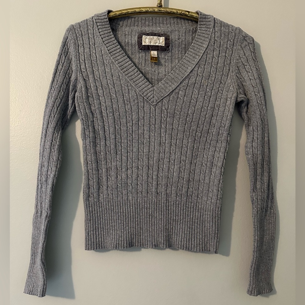 Vintage Y2K American Eagle Gray Cable Knit V Neck Sweater Eagle Logo Size Large